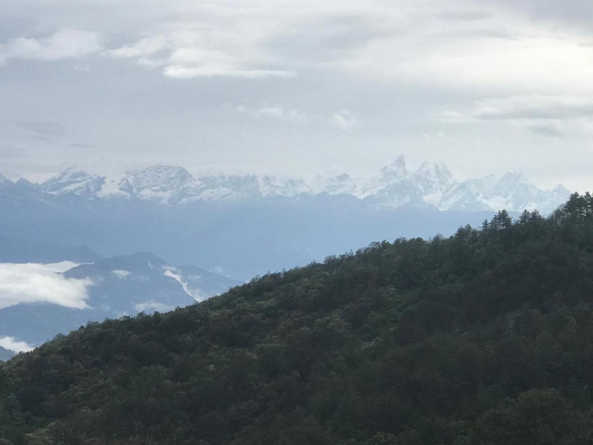Millennium Blue Hotel Nagarkot Eksteriør billede